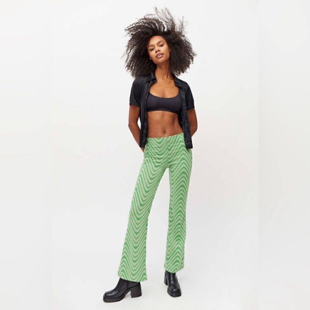 Urban Outfitters Green Patterned Flare Pants Size Small